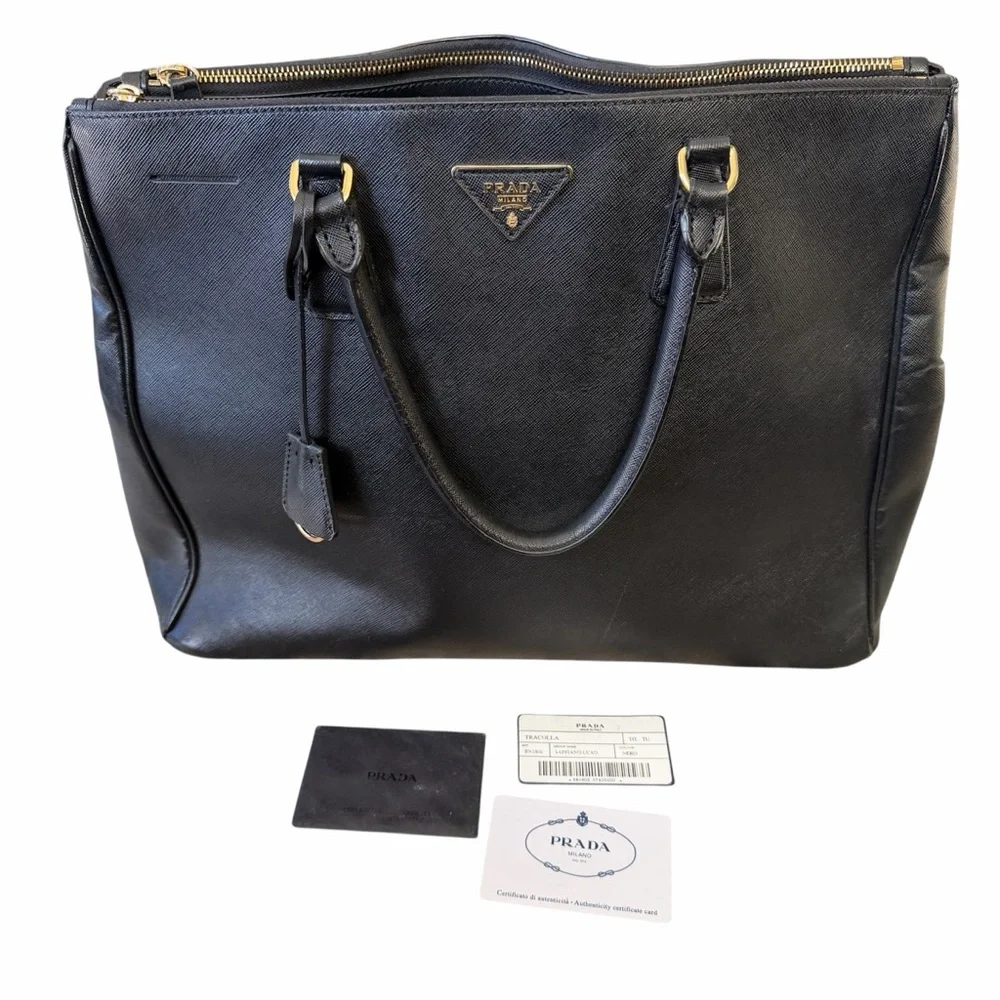 Prada Large Galleria Tote Bag in Black Saffiano Lux Leather